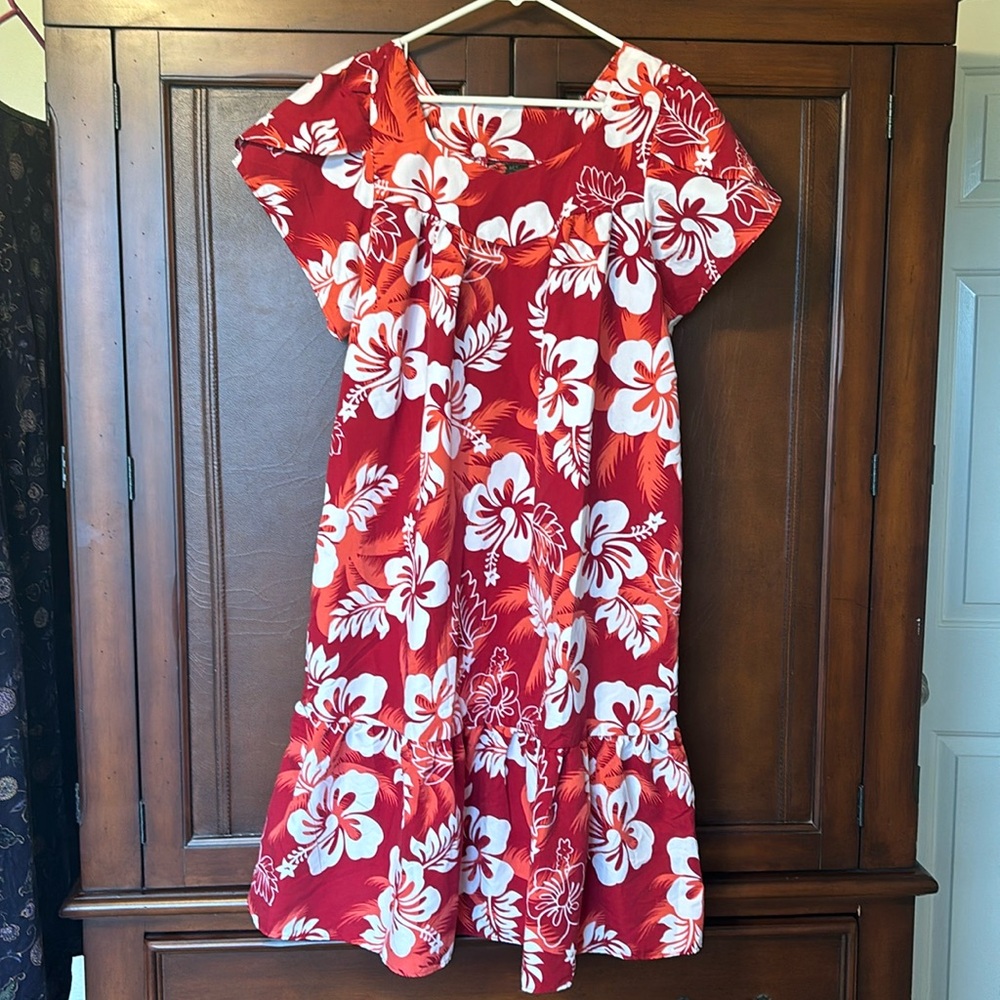 Vintage Ali’i Fashions Hawaii Muu Muu Dress Hibiscus Medium Red White Mumu Short
